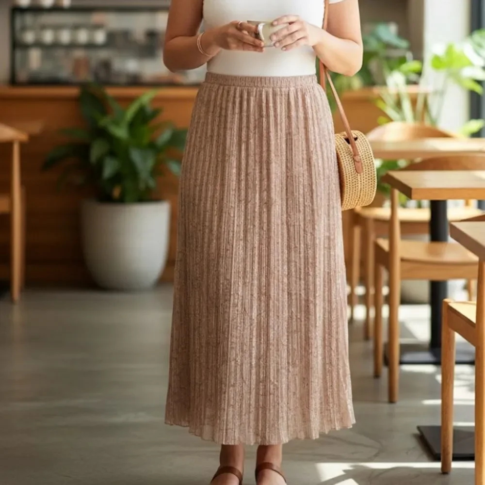🆕 Adrianna Papell Pleated Lace Pull On Skirt size M